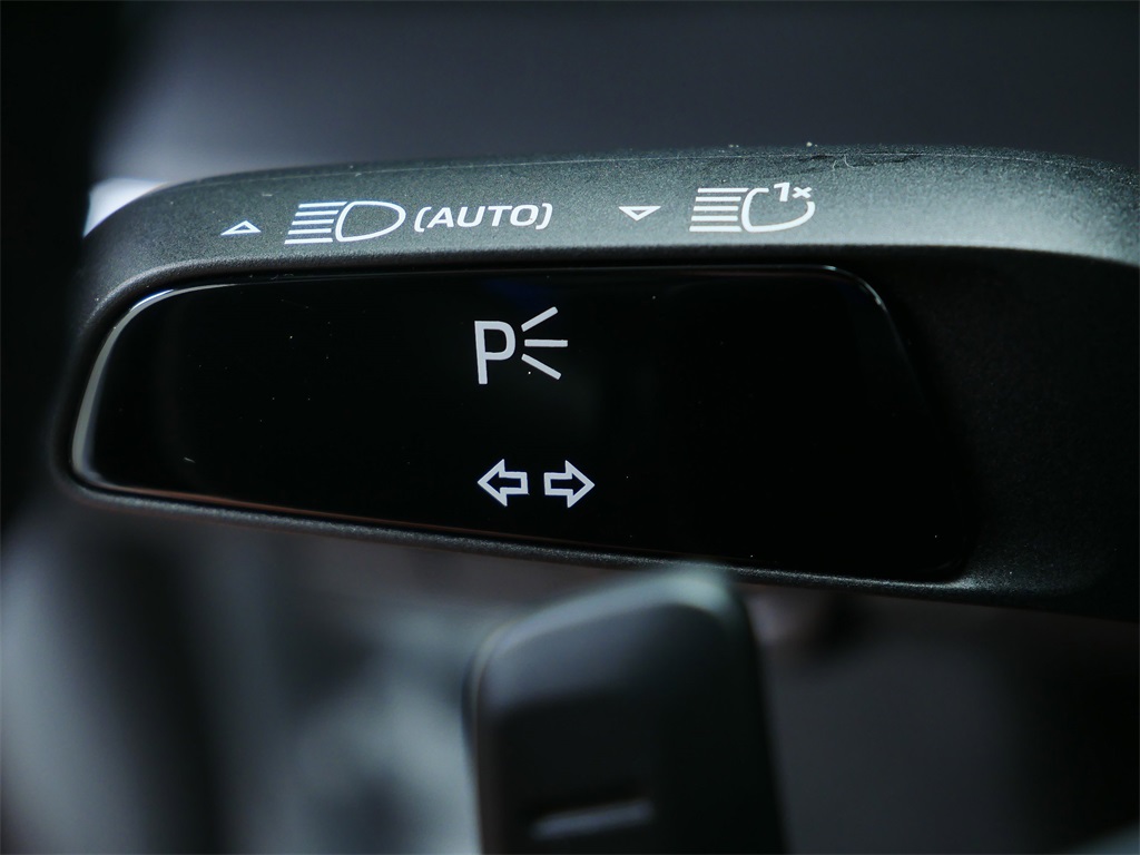 2025 Porsche 911 S photo 17