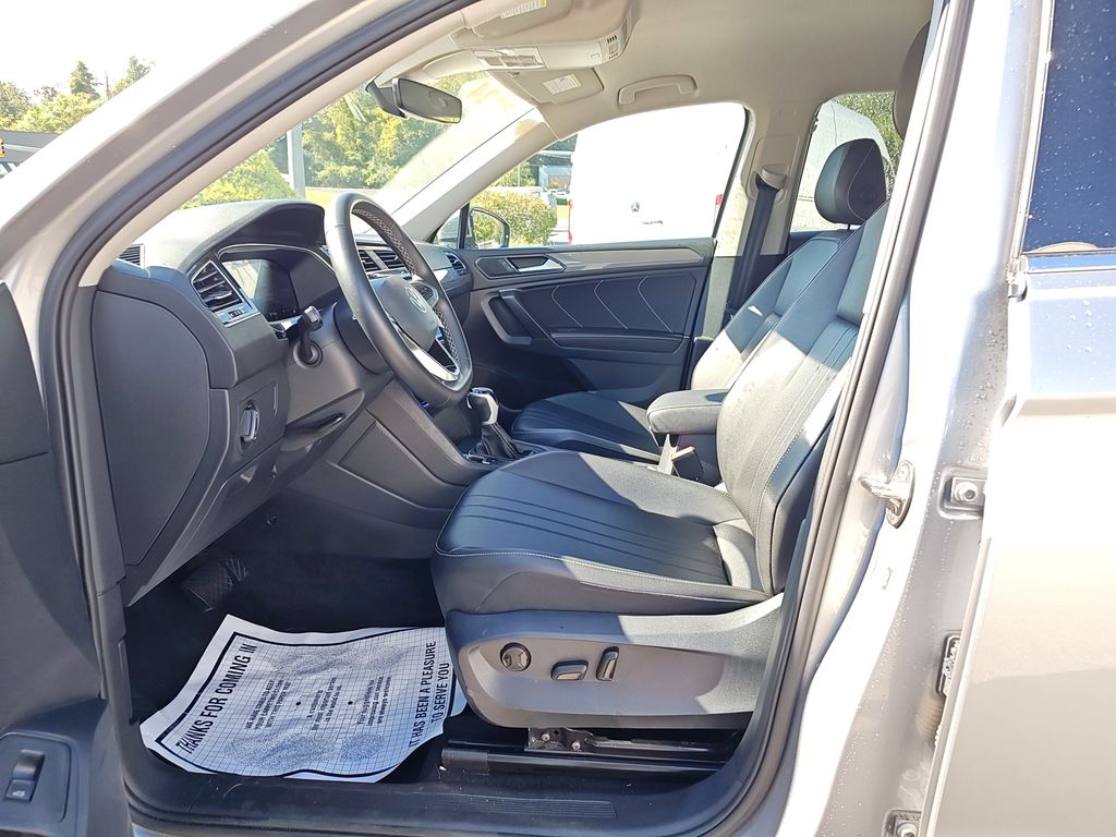2024 Volkswagen Tiguan SE Wolfsburg Edition photo 11