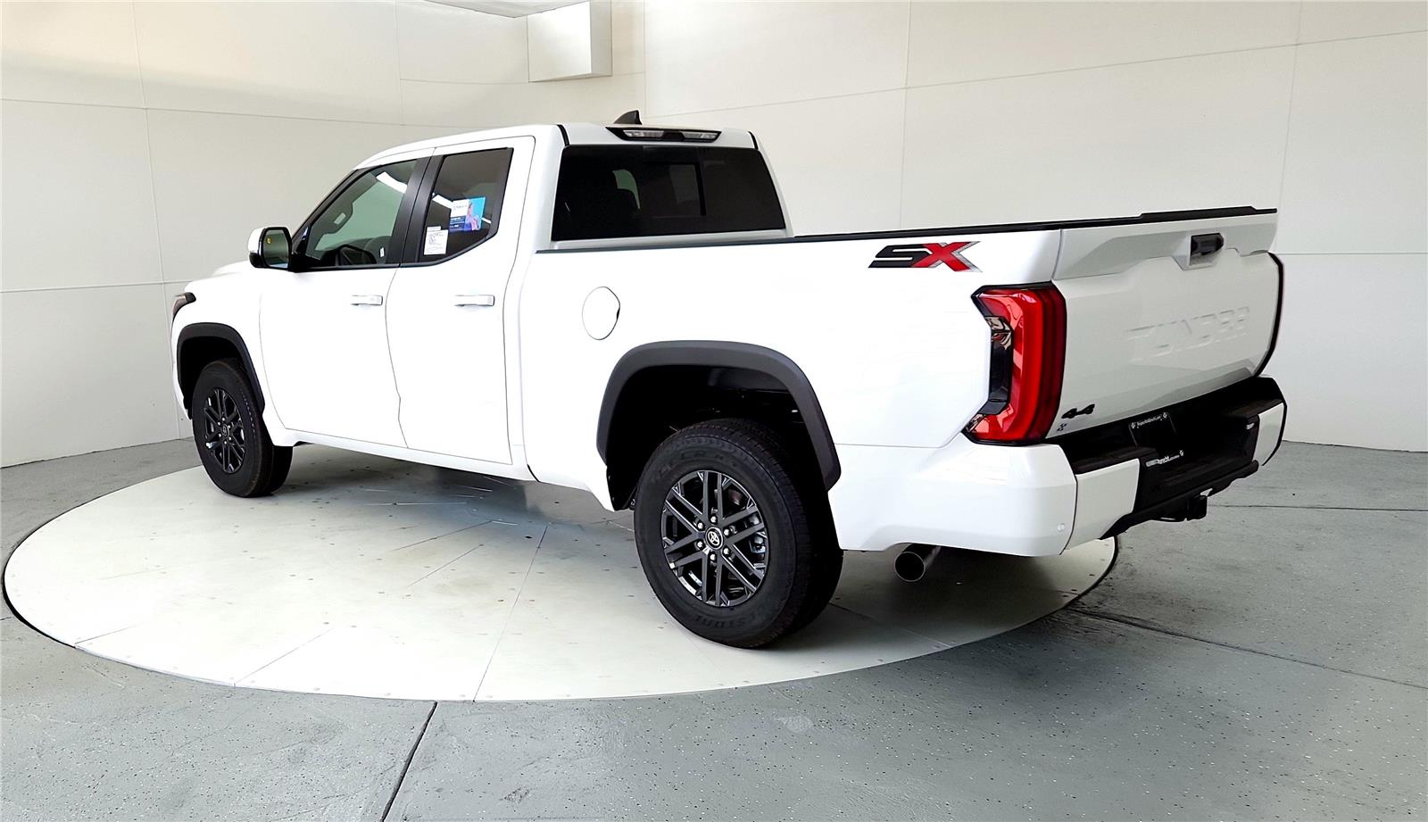 2025 Toyota Tundra SR5 Double Cab photo 6