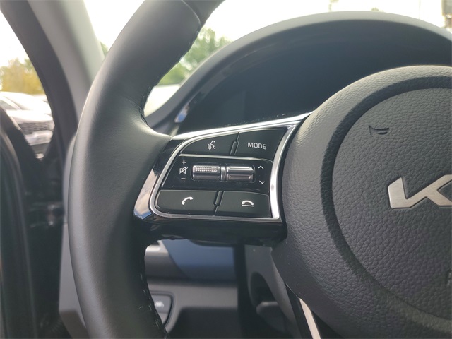 2023 Kia Seltos S photo 15