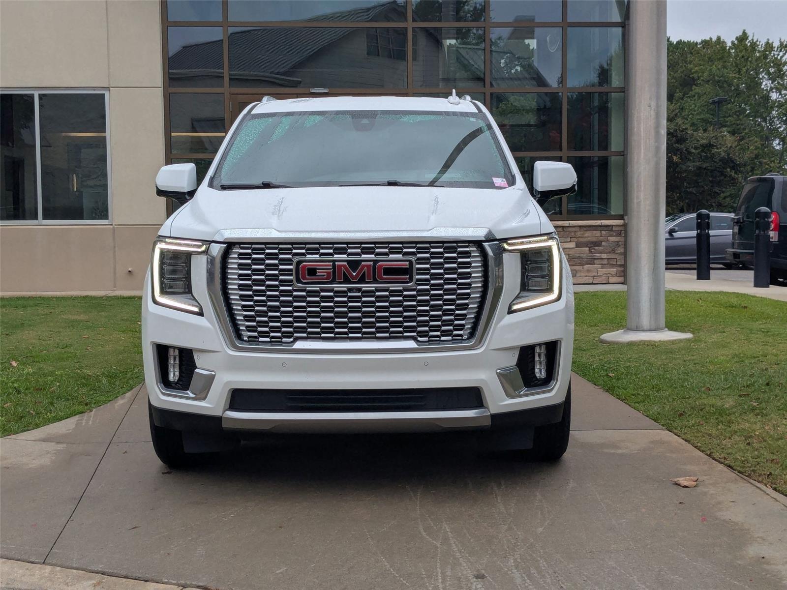 2022 Gmc Yukon Denali photo 2