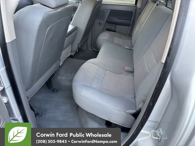 2007 Dodge Ram SLT photo 32
