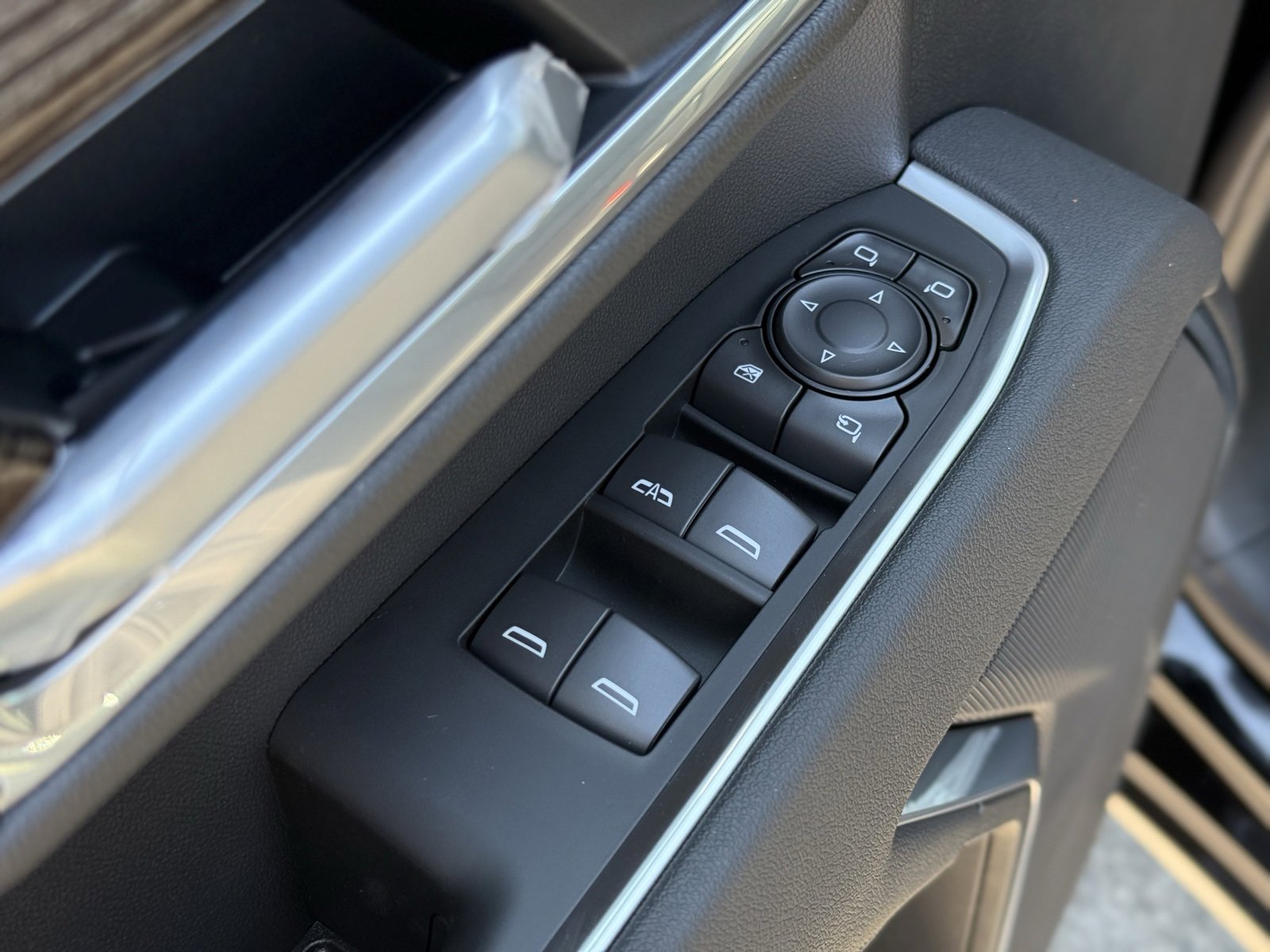 2026 Chevrolet Silverado 2500HD LT photo 13