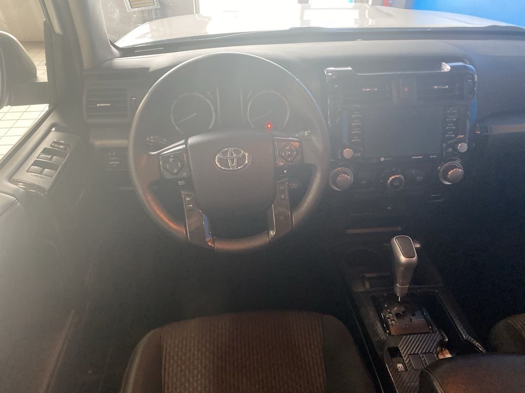 2024 Toyota 4Runner TRD Off-Road photo 4