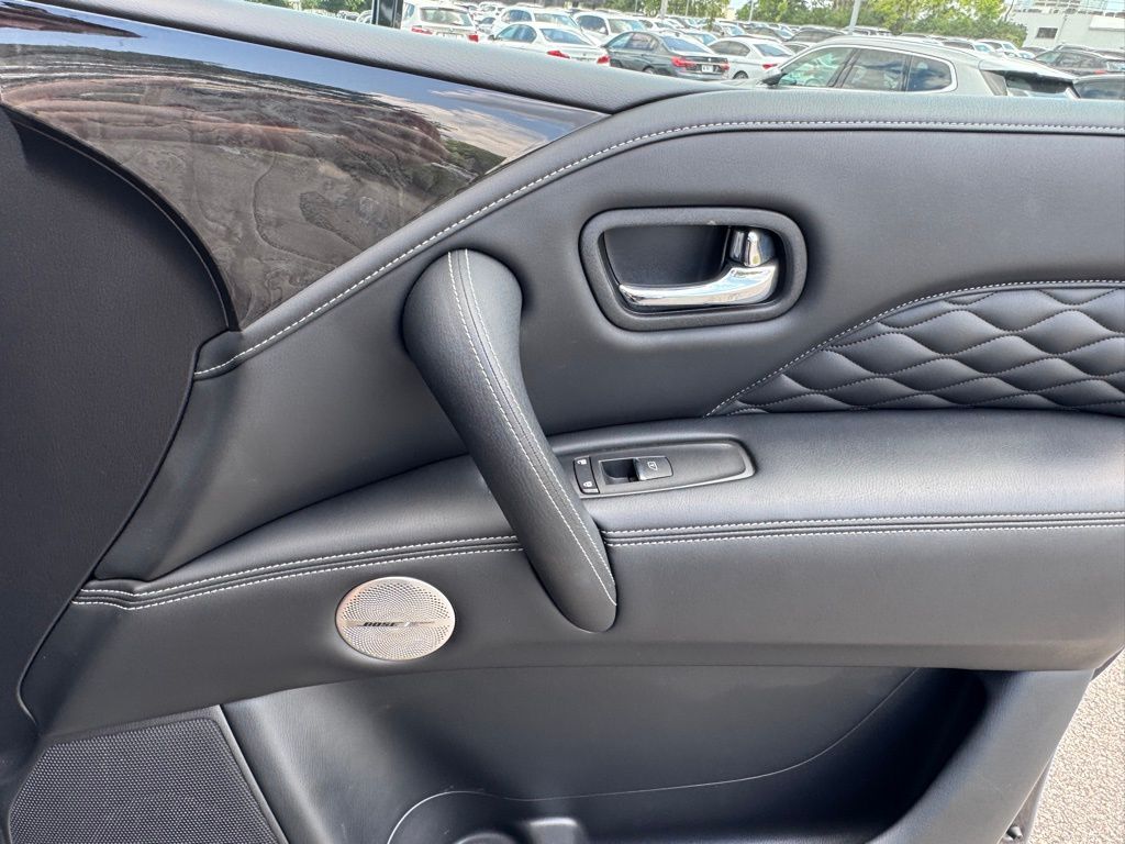 2022 Infiniti QX80 Sensory photo 21