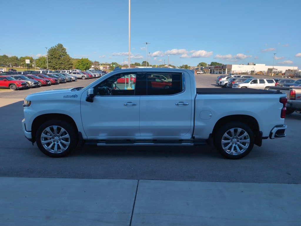 2019 Chevrolet Silverado High Country photo 5