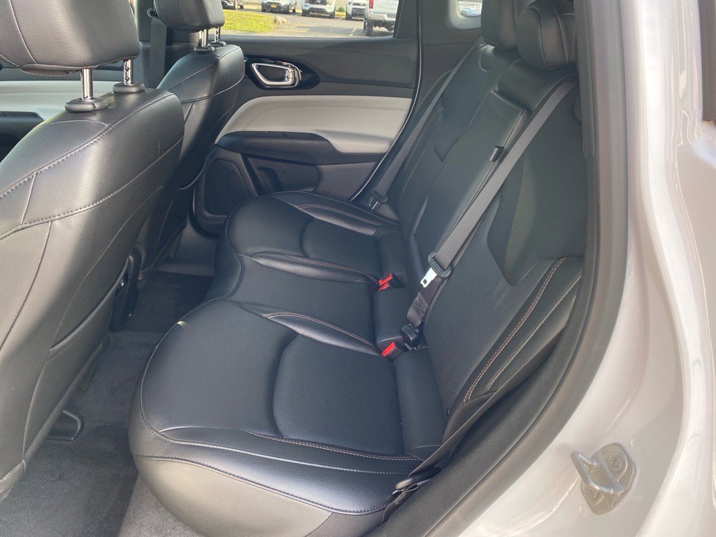 2023 Jeep Compass Limited photo 17