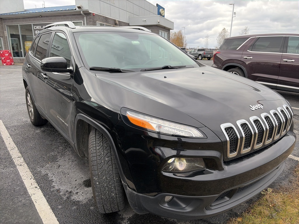 2018 Jeep Cherokee Latitude photo 3