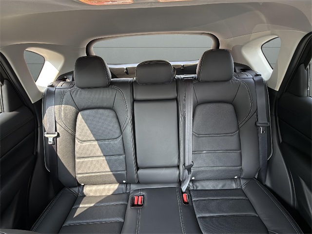 2025 Mazda CX-5 2.5 S Preferred photo 23