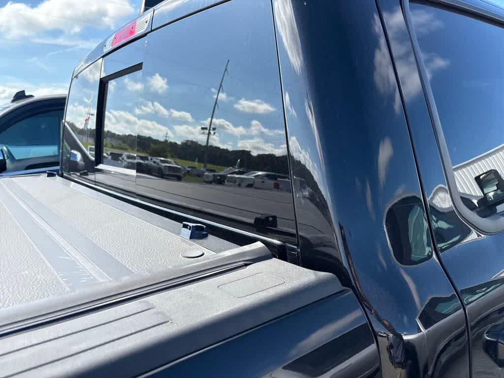 2019 Ram 1500 Laramie photo 17