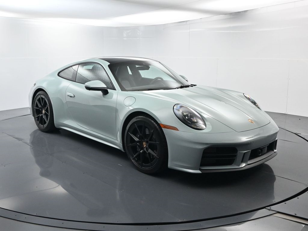2025 Porsche 911 photo 14