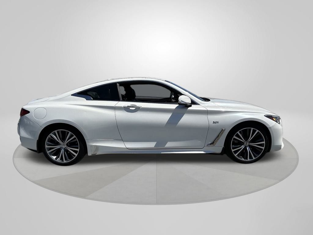 2017 Infiniti Q60 3.0t Premium photo 8
