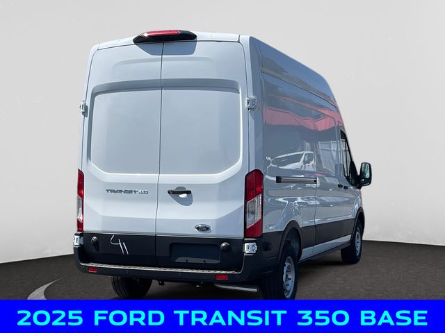 2025 Ford Transit photo 4