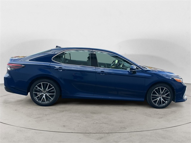 2024 Toyota Camry XLE photo 6