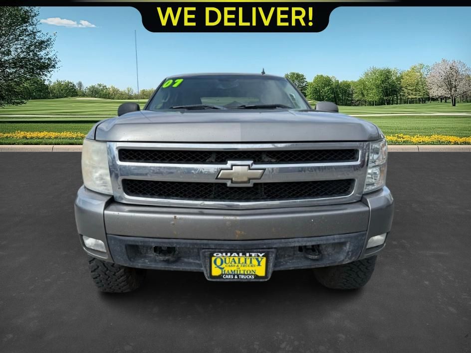 2007 Chevrolet Silverado 1500 LTZ photo 8