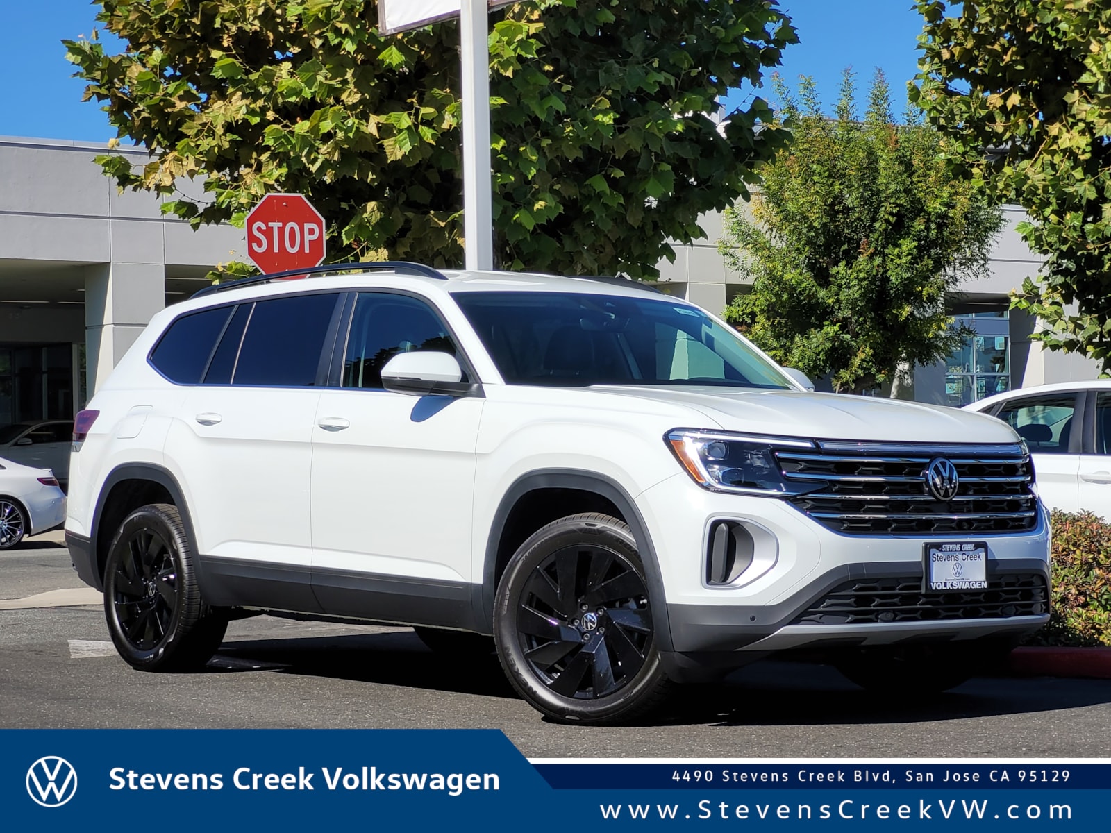 2024 Volkswagen Atlas SE w/Tech