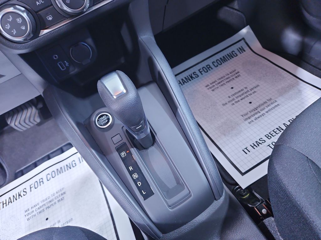 2024 Nissan Kicks S photo 21