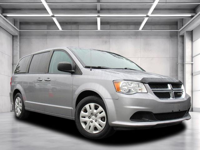 2018 Dodge Grand Caravan SE's photo