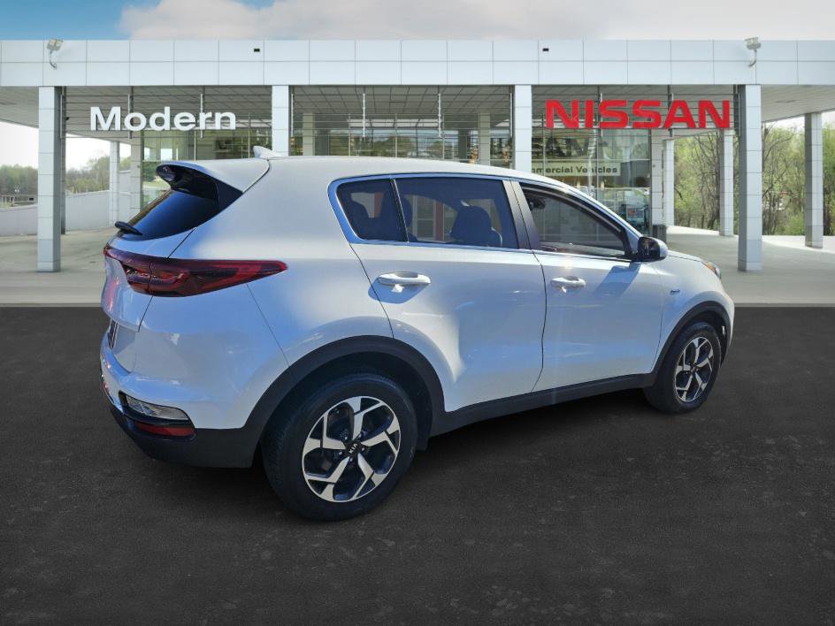 2022 Kia Sportage LX photo 4