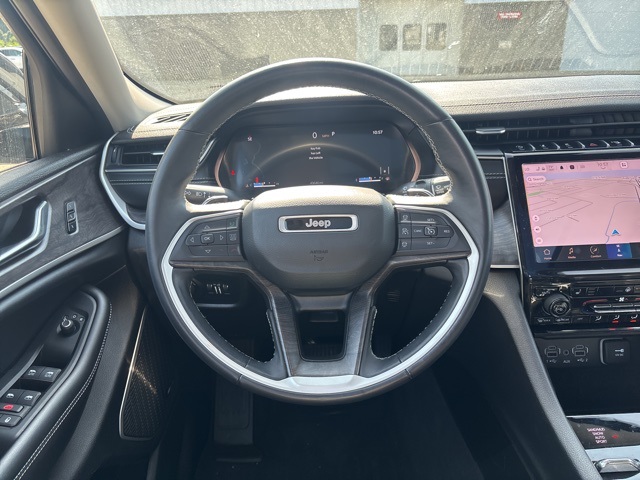 2022 Jeep Grand Cherokee Limited photo 15