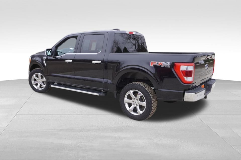 Used 2022 Black Ford Lariat image 9