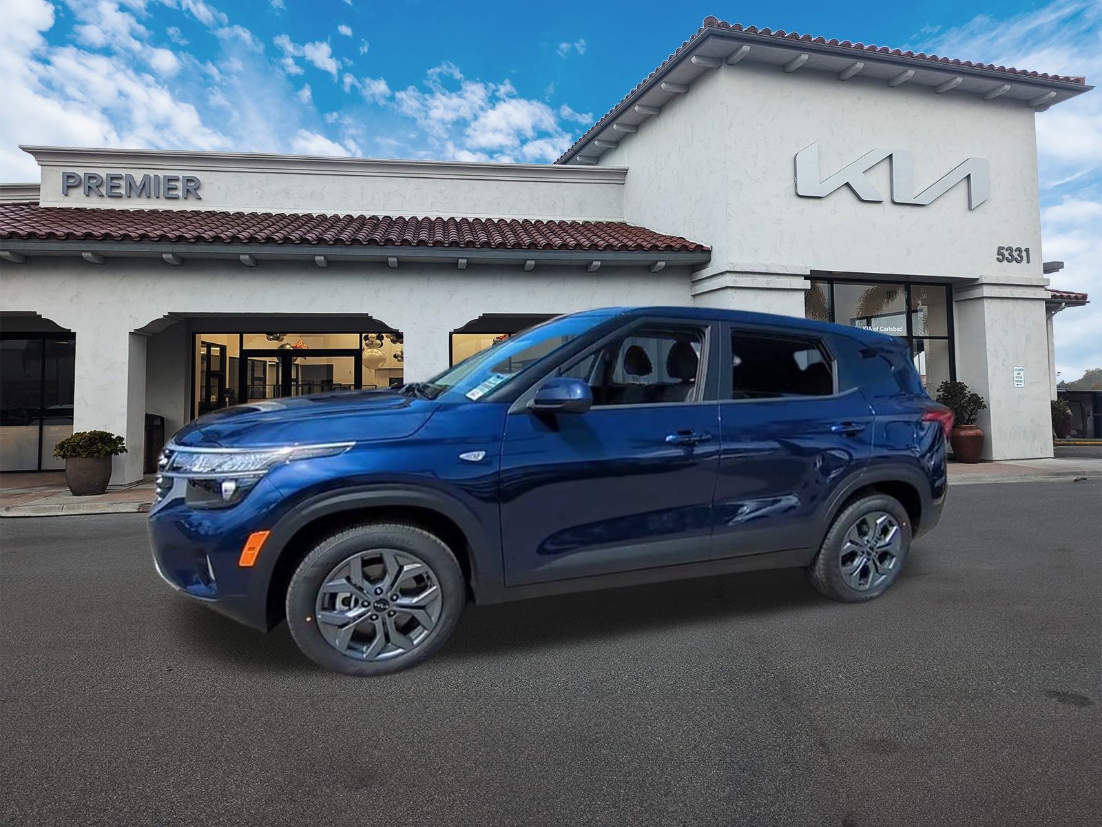 2025 Kia Seltos LX photo 3