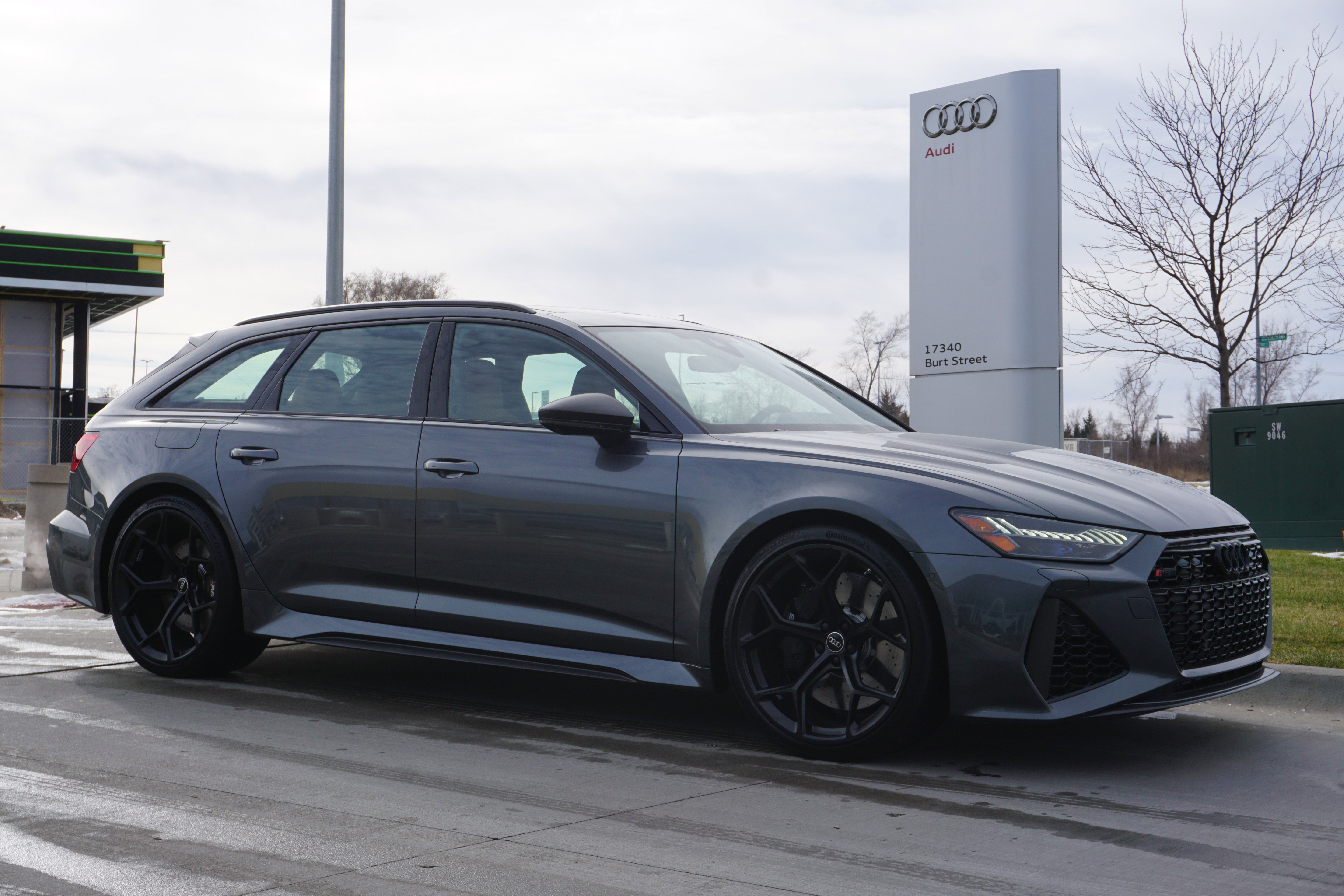 2026 Audi RS 6 Avant Base's photo