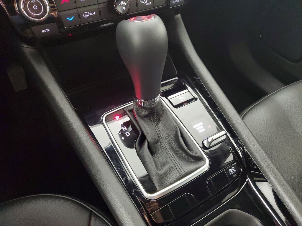 2025 Jeep Compass Latitude photo 15