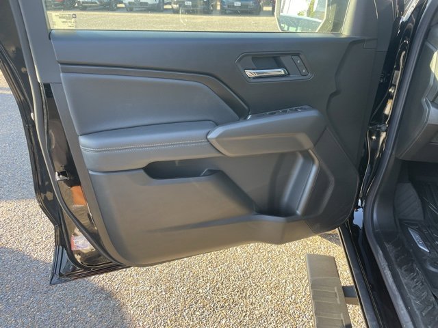 2026 Chevrolet Colorado LT photo 19