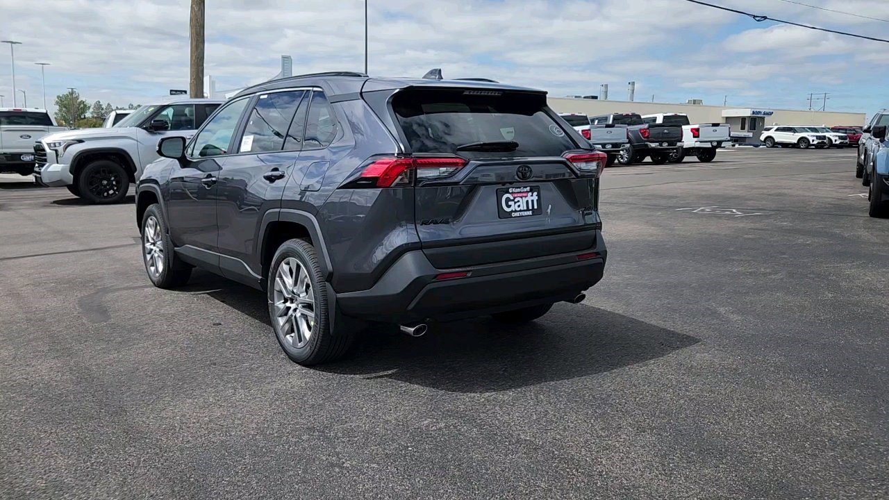 2025 Toyota RAV4 XLE Premium photo 3