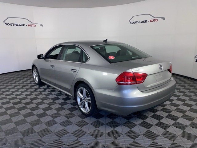 2014 Volkswagen Passat SE photo 7