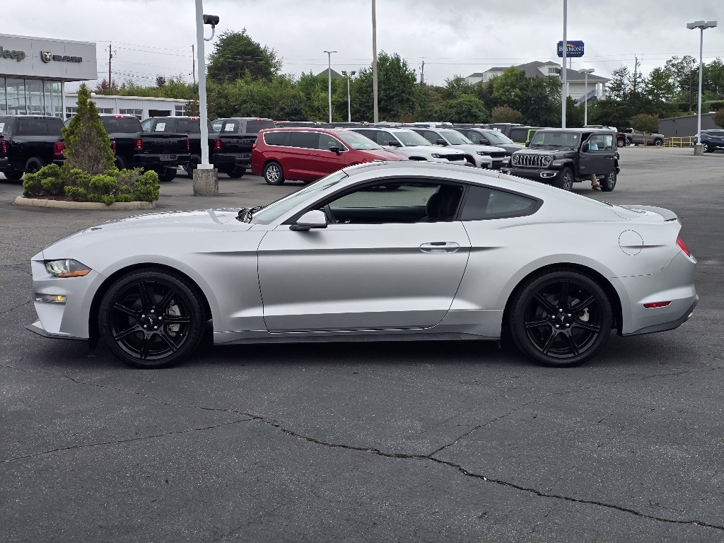 2019 Ford Mustang EcoBoost photo 22