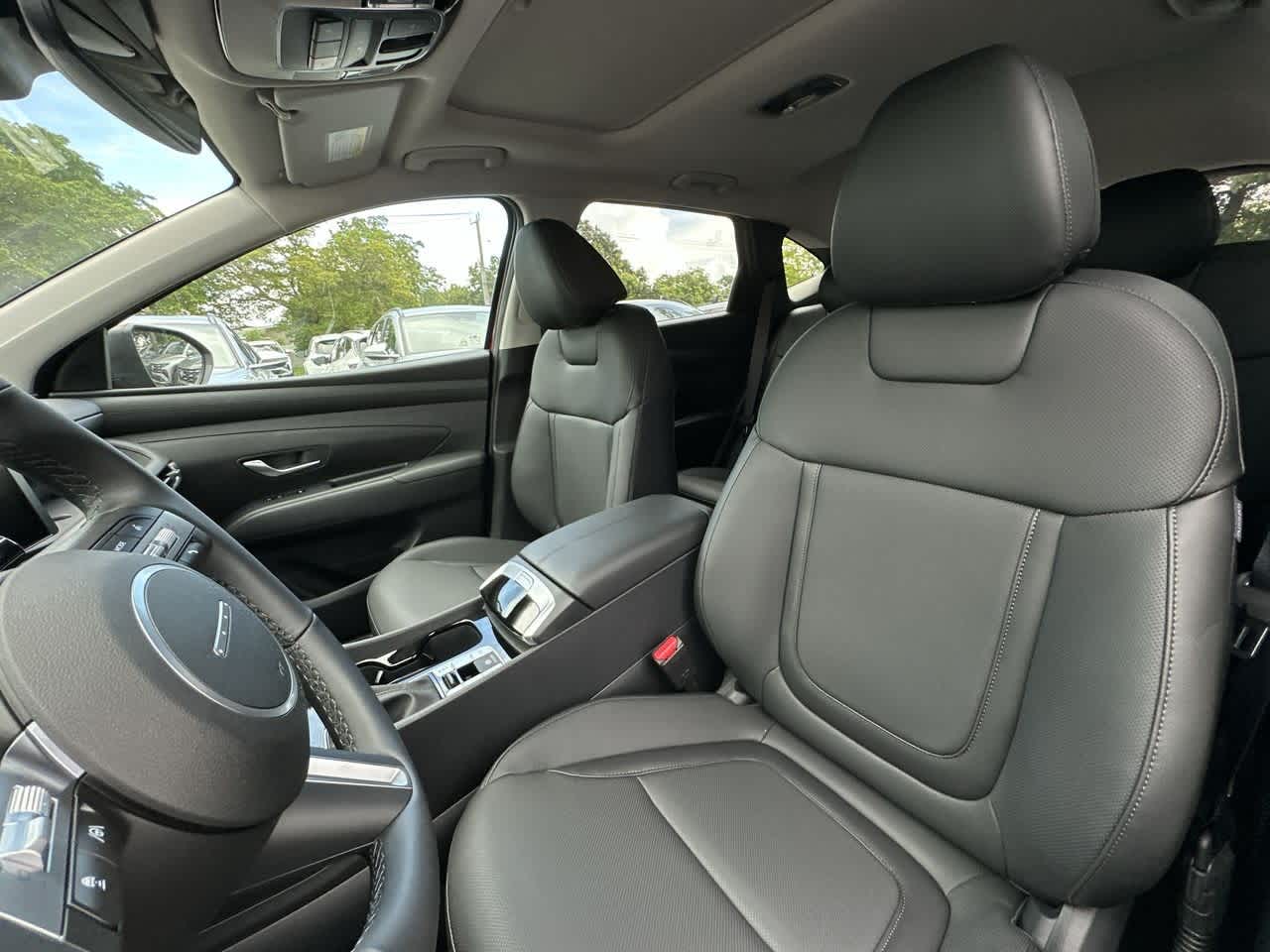 2025 Hyundai Tucson SEL Convenience photo 12