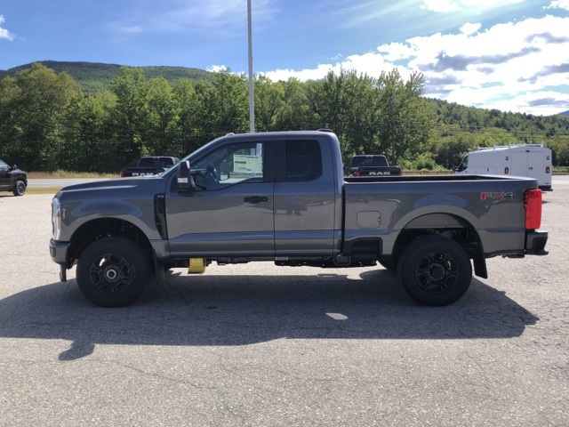 2026 Ford F-250 photo 6
