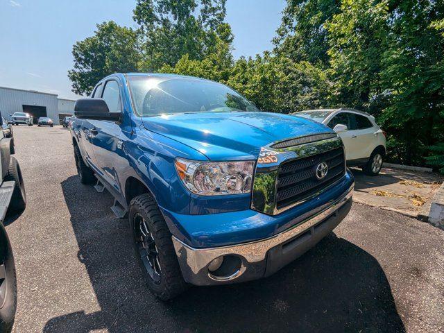 2008 Toyota Tundra SR5 Double Cab photo 2