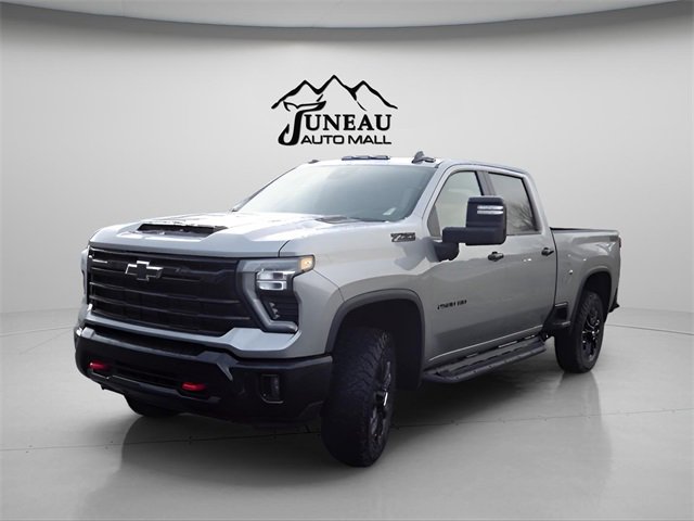 2026 Chevrolet Silverado 2500HD LT photo 4