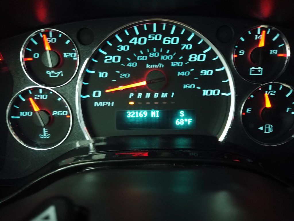 2023 Chevrolet Express photo 23
