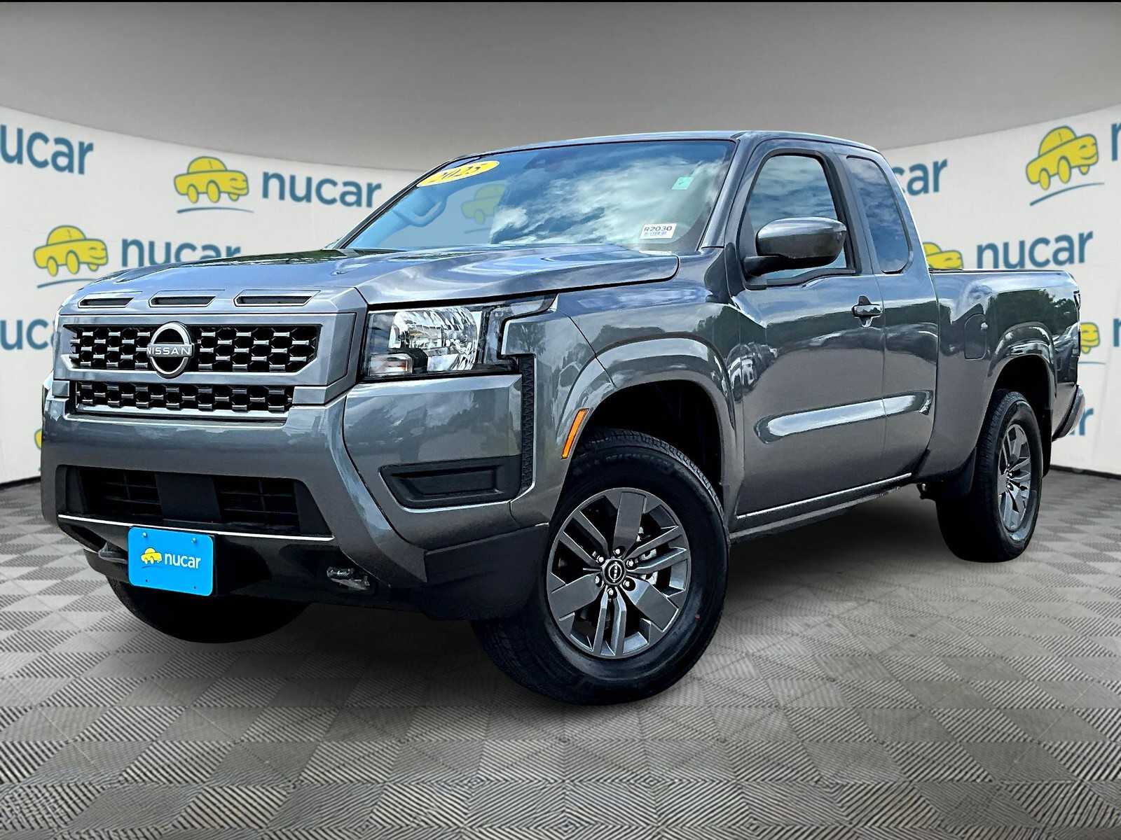 2025 Nissan Frontier SV photo 3