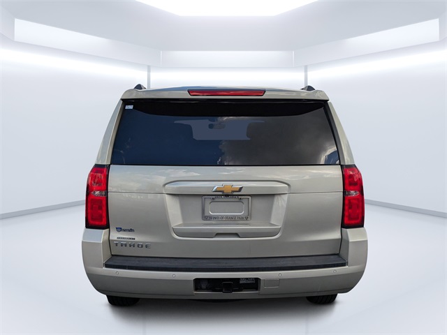 2016 Chevrolet Tahoe LT photo 4