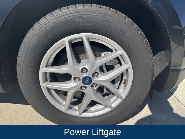 2022 Ford Edge SEL photo 8