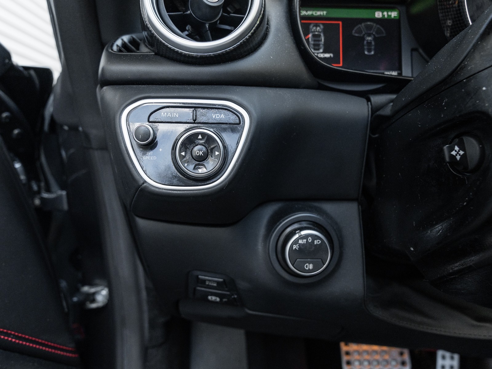 2015 Ferrari California T photo 42