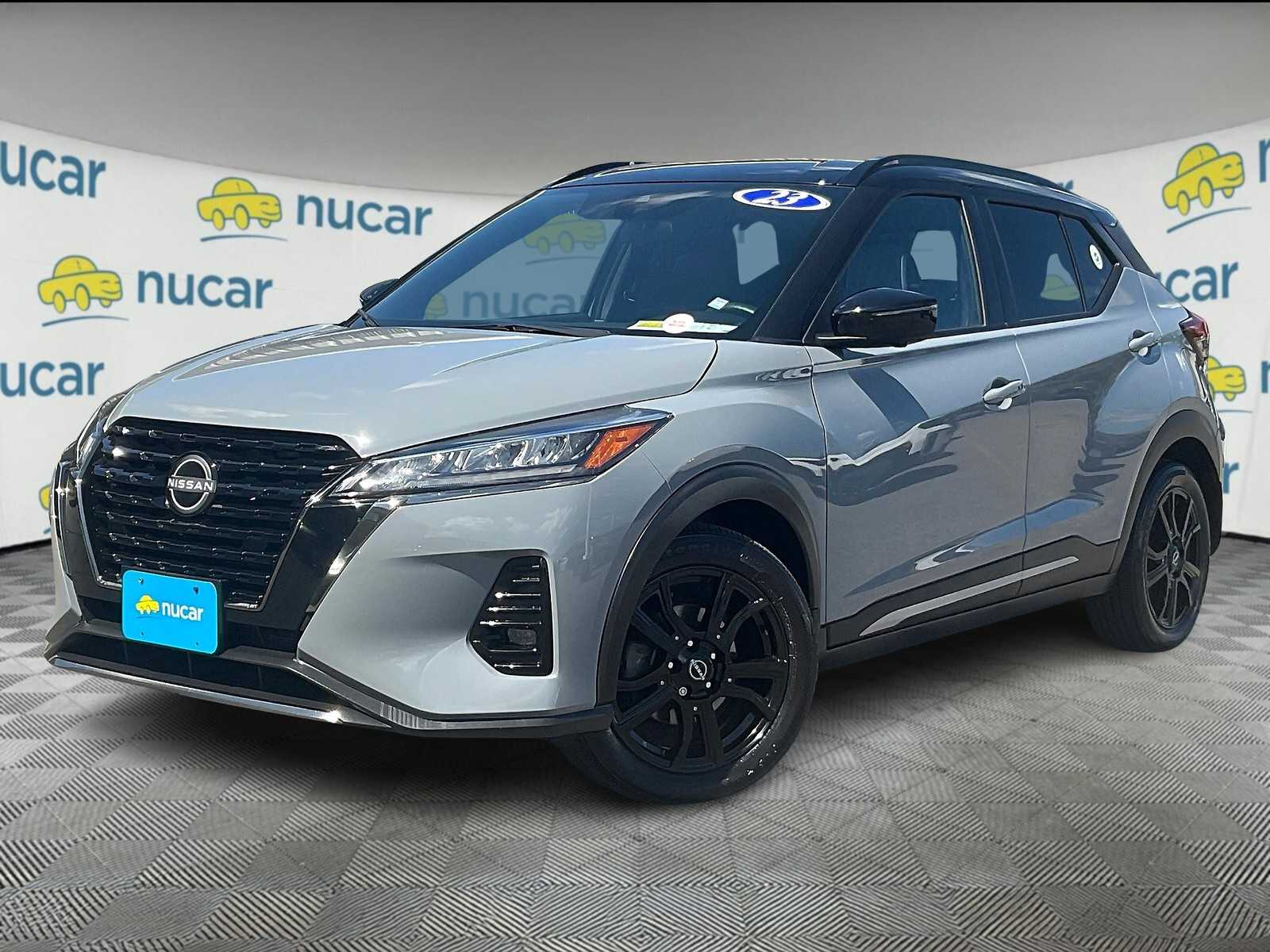 2023 Nissan Kicks SR photo 3