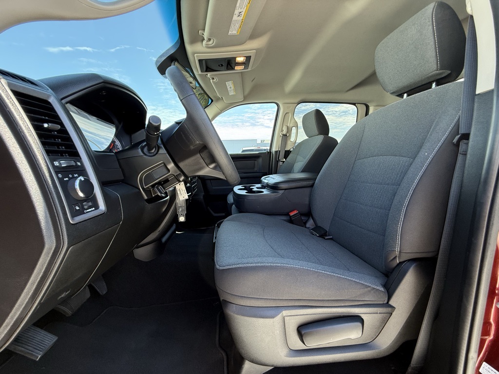 2022 Ram 1500 Classic Tradesman photo 16
