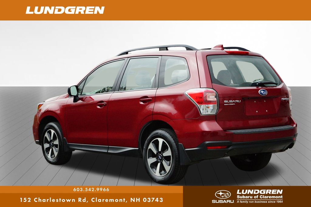 2018 Subaru Forester 2.5i photo 4