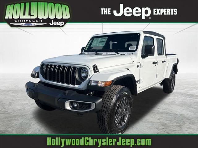 2025 Jeep Gladiator Sport S's photo