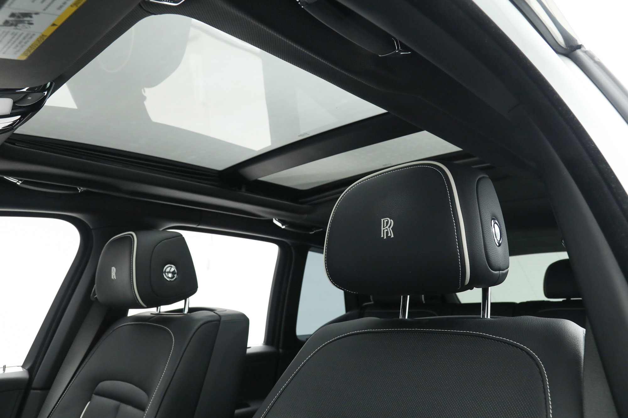 2020 Rolls Royce Cullinan photo 26