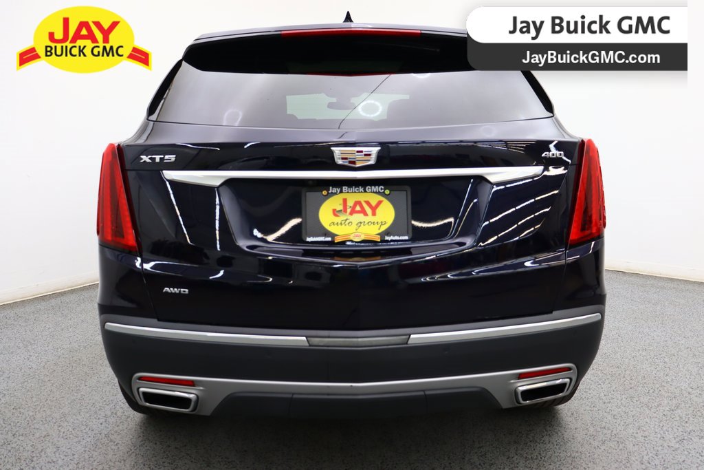 2022 Cadillac XT5 Premium Luxury photo 4