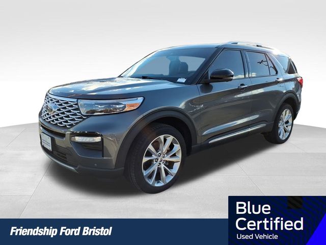 2022 Ford Explorer Platinum's photo