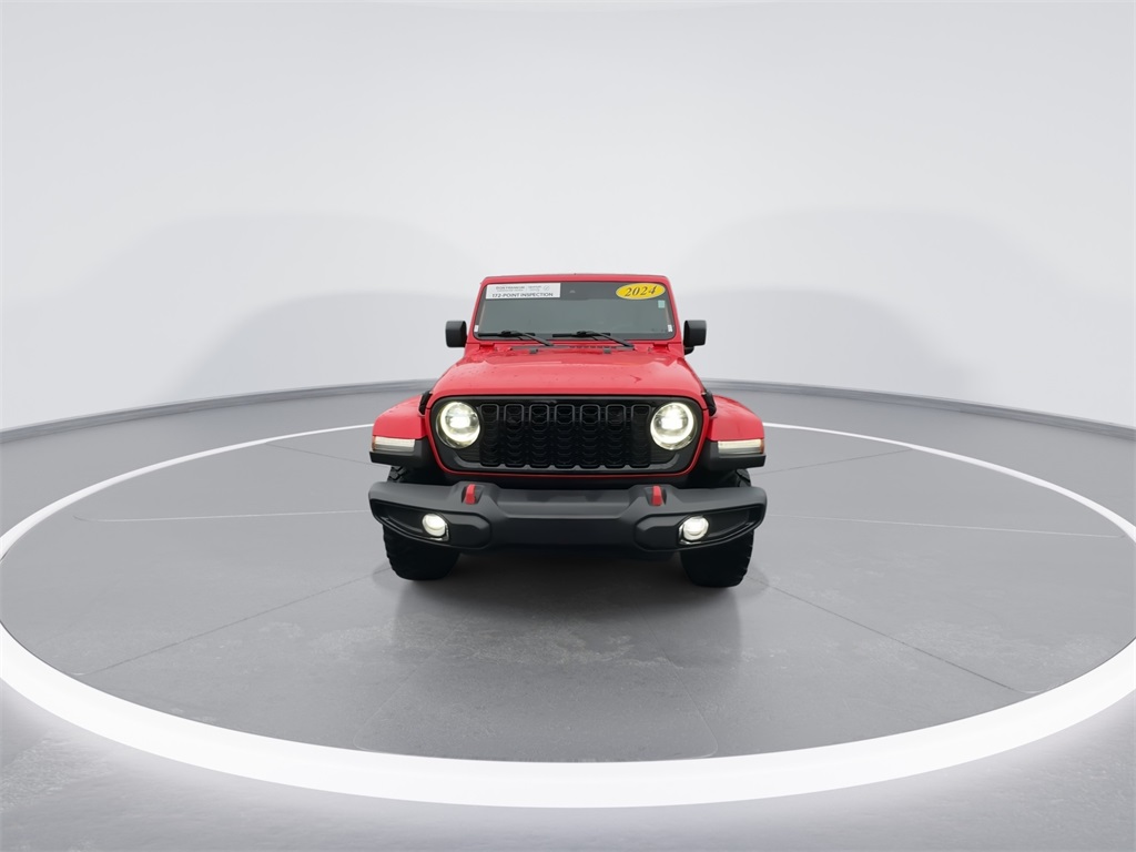 2024 Jeep Gladiator Willys photo 3