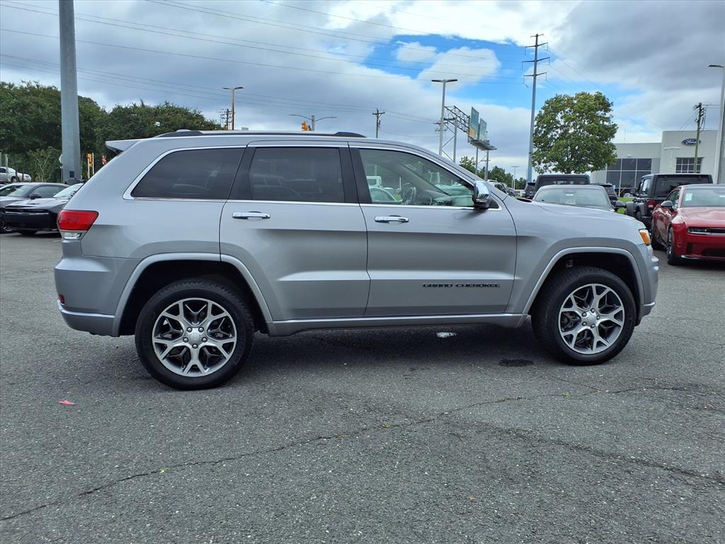 2019 Jeep Grand Cherokee Overland photo 29